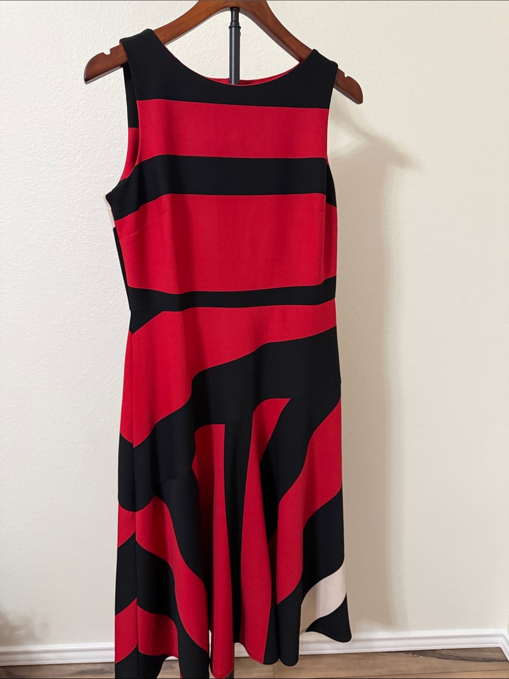 Elegant Red and Black Striped Sleeveless Dress